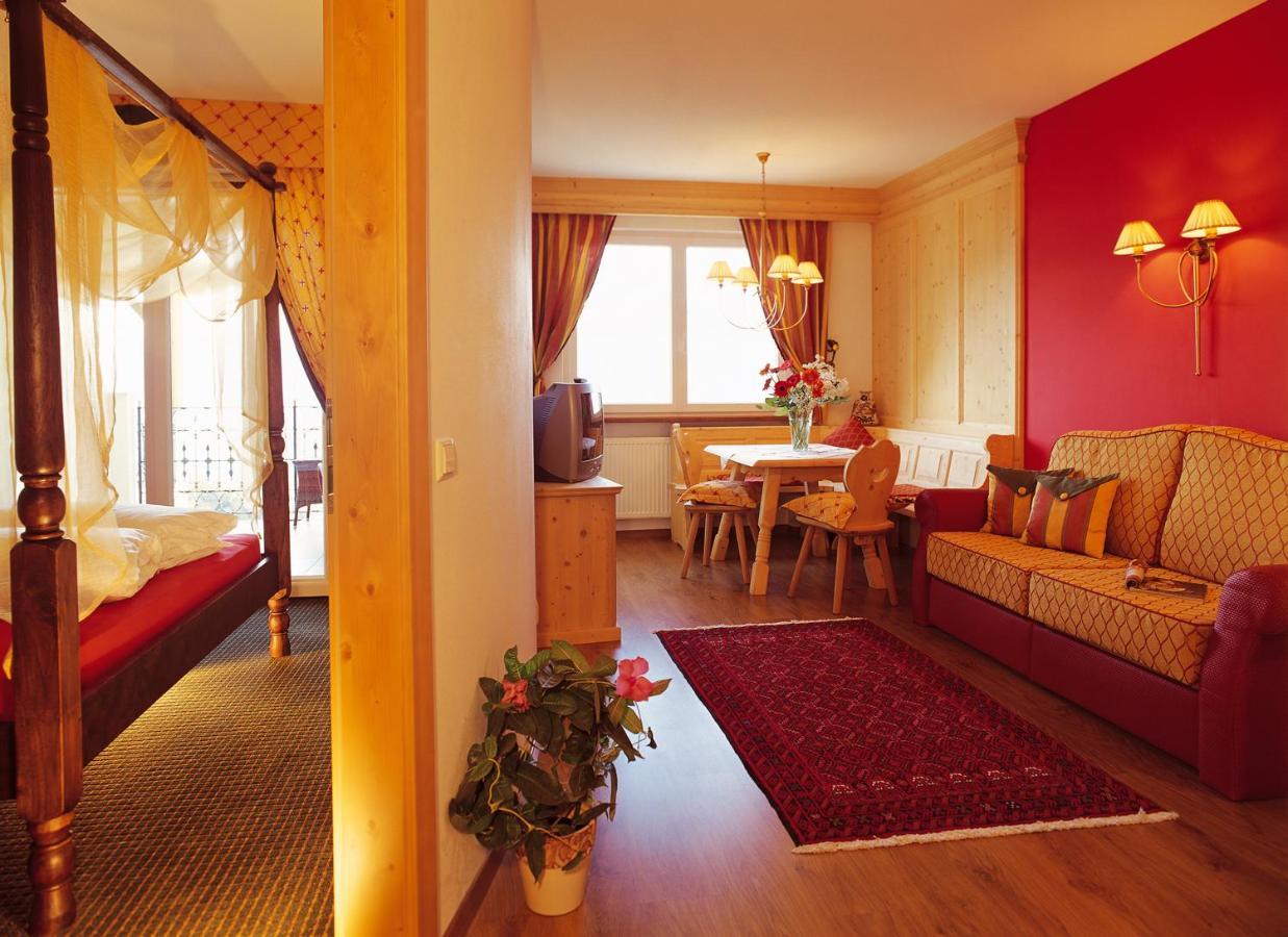 Hotel Finkennest - Panoramic Garden Resort Scena Esterno foto